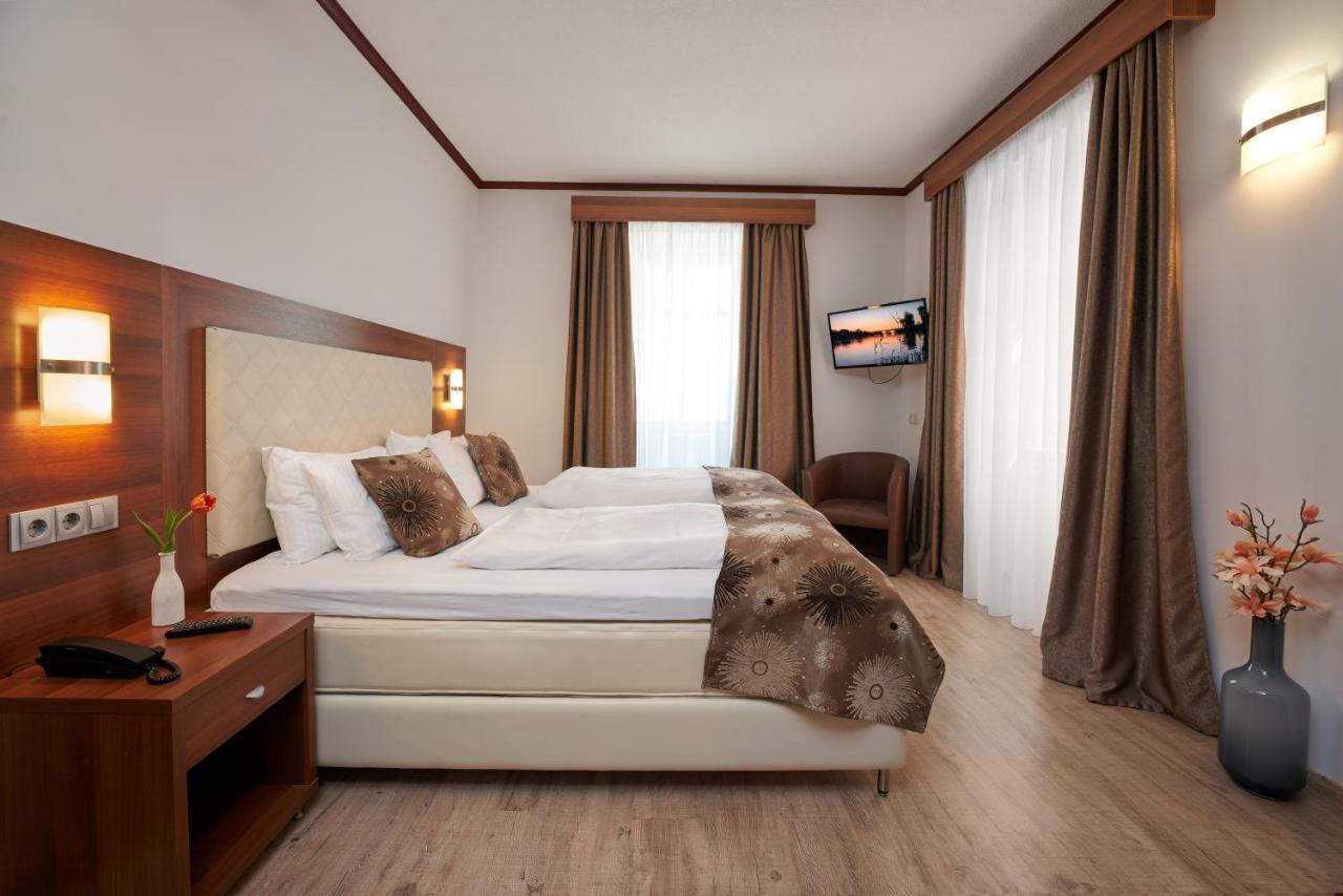 Hotel Meyerhof 로라흐 외부 사진