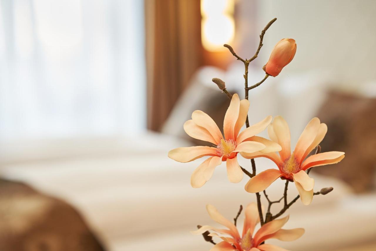 Hotel Meyerhof 로라흐 외부 사진
